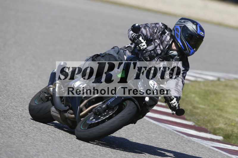 /01 02.04.2026 MAZ ADR/Gruppe rot/38